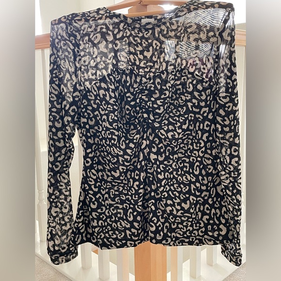 Perfect Cabi Top - Picture 4 of 8